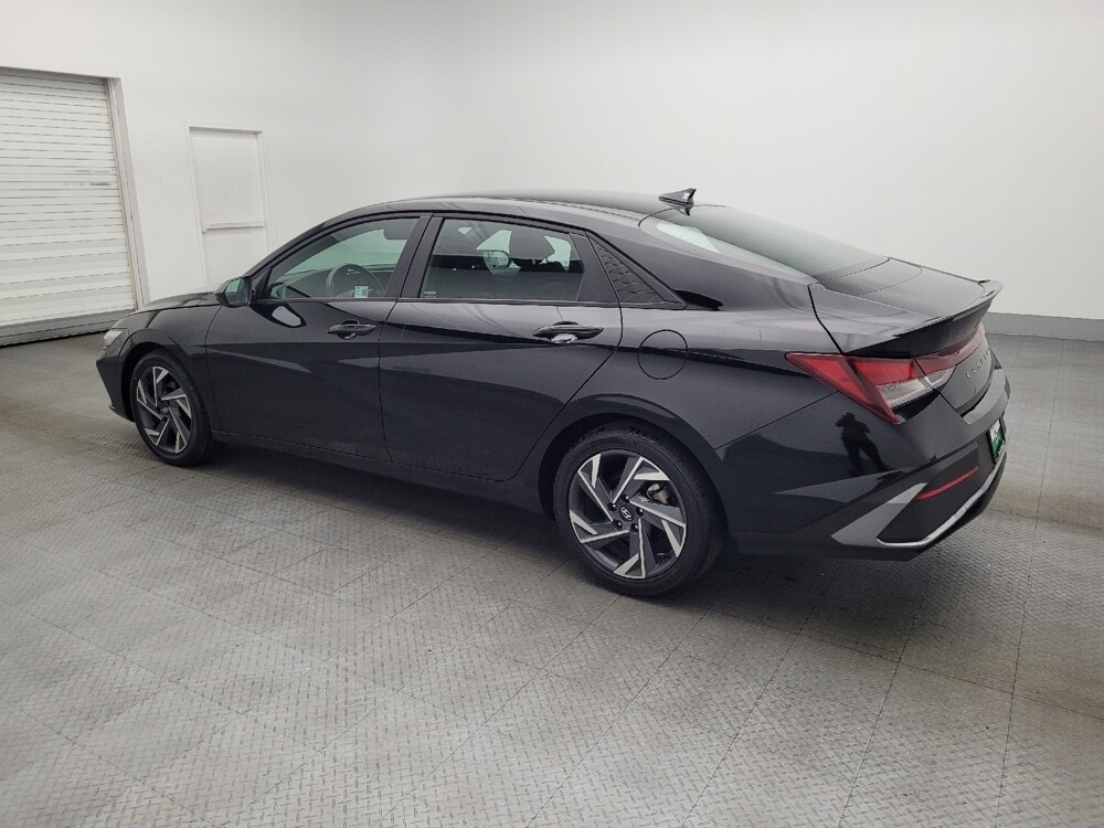 2025 Hyundai Elantra in Savannah, GA 31419 - 18121403 3