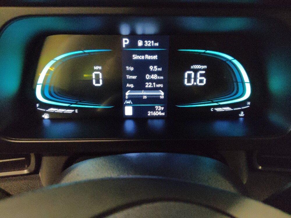 2025 Hyundai Elantra in Savannah, GA 31419 - 18121403 23