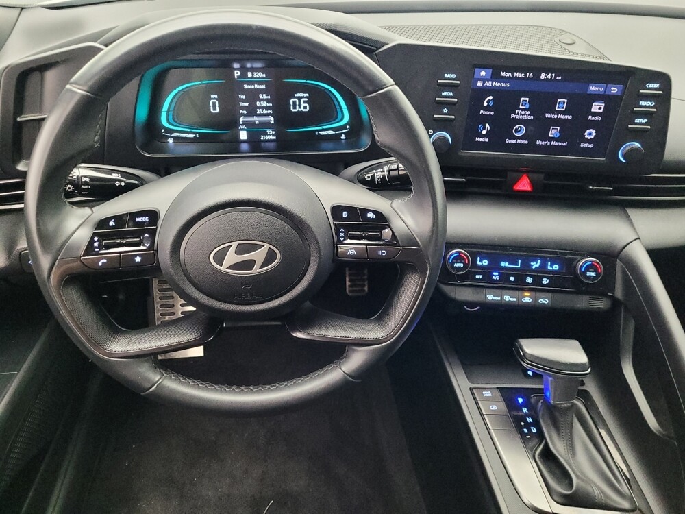 2025 Hyundai Elantra in Savannah, GA 31419 - 18121403 22
