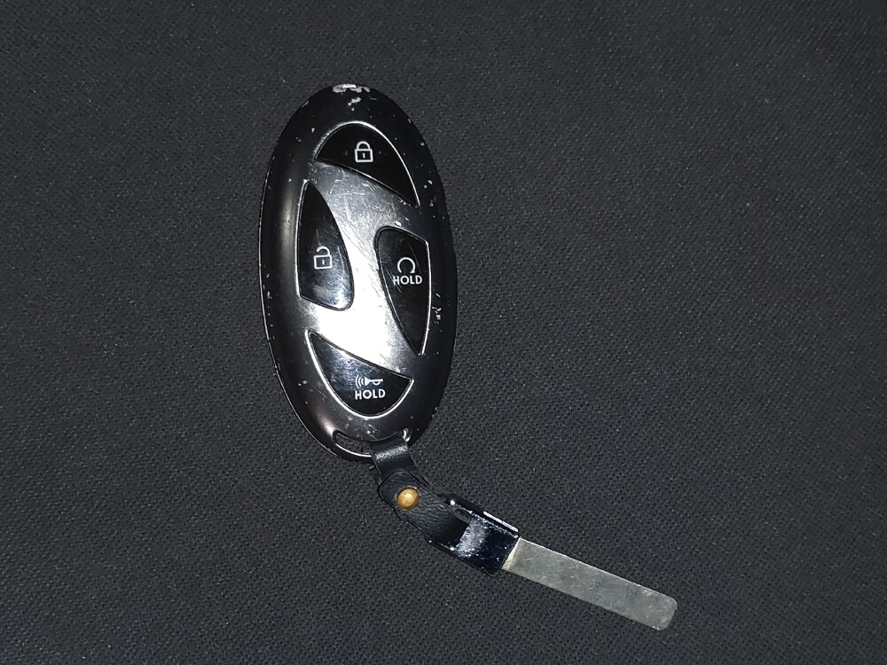 2025 Hyundai Elantra in Savannah, GA 31419 - 18121403 32