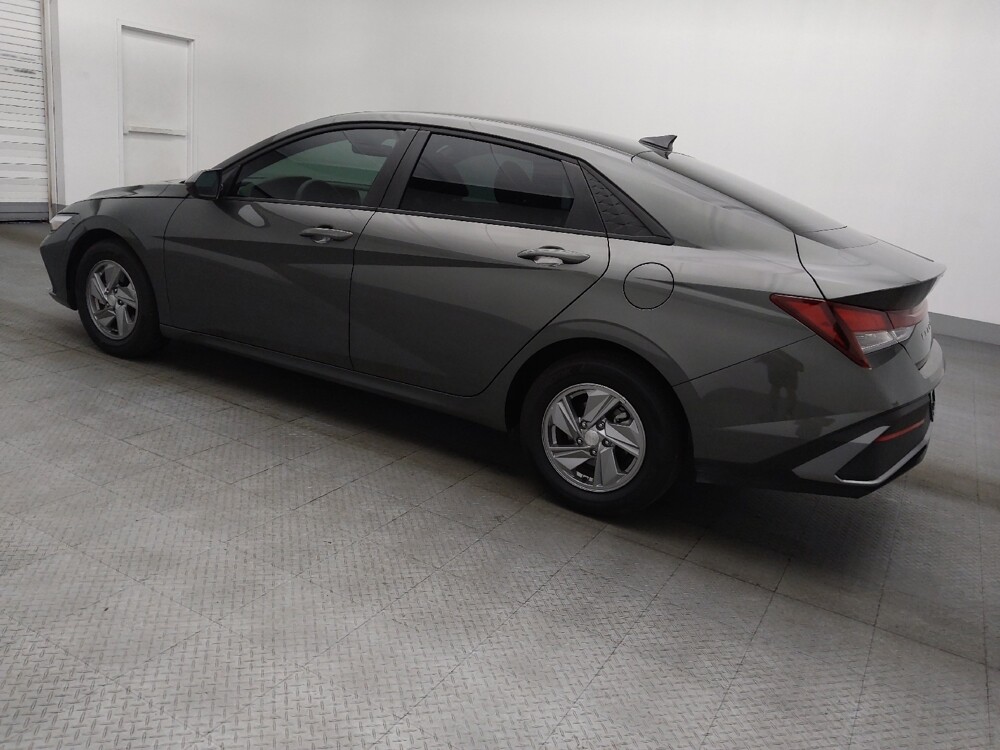 2025 Hyundai Elantra in Savannah, GA 31419 - 18121405 3