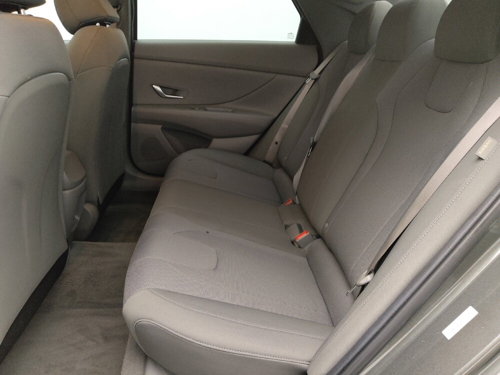 2025 Hyundai Elantra in Savannah, GA 31419 - 18121405 18