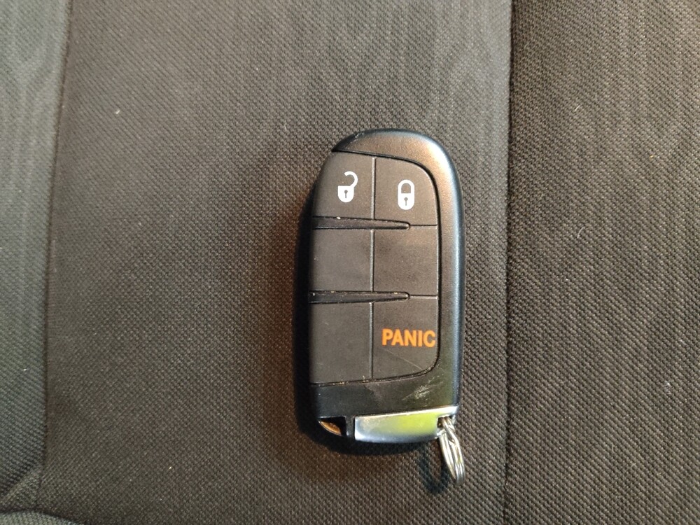 2022 Dodge Durango in St. Louis, MO 63136 - 18121407 32