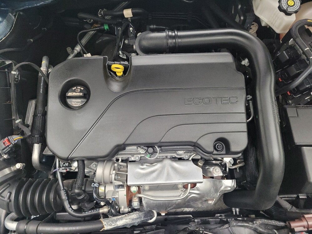 2025 Chevrolet Malibu in Taylor, MI 48180 - 18121411 30