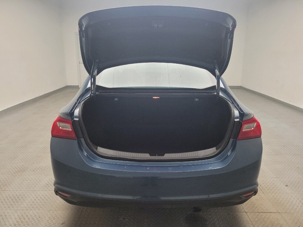 2025 Chevrolet Malibu in Taylor, MI 48180 - 18121411 29