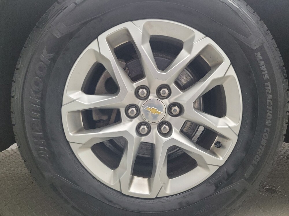 2020 Chevrolet Traverse in Eastpointe, MI 48021 - 18121416 31