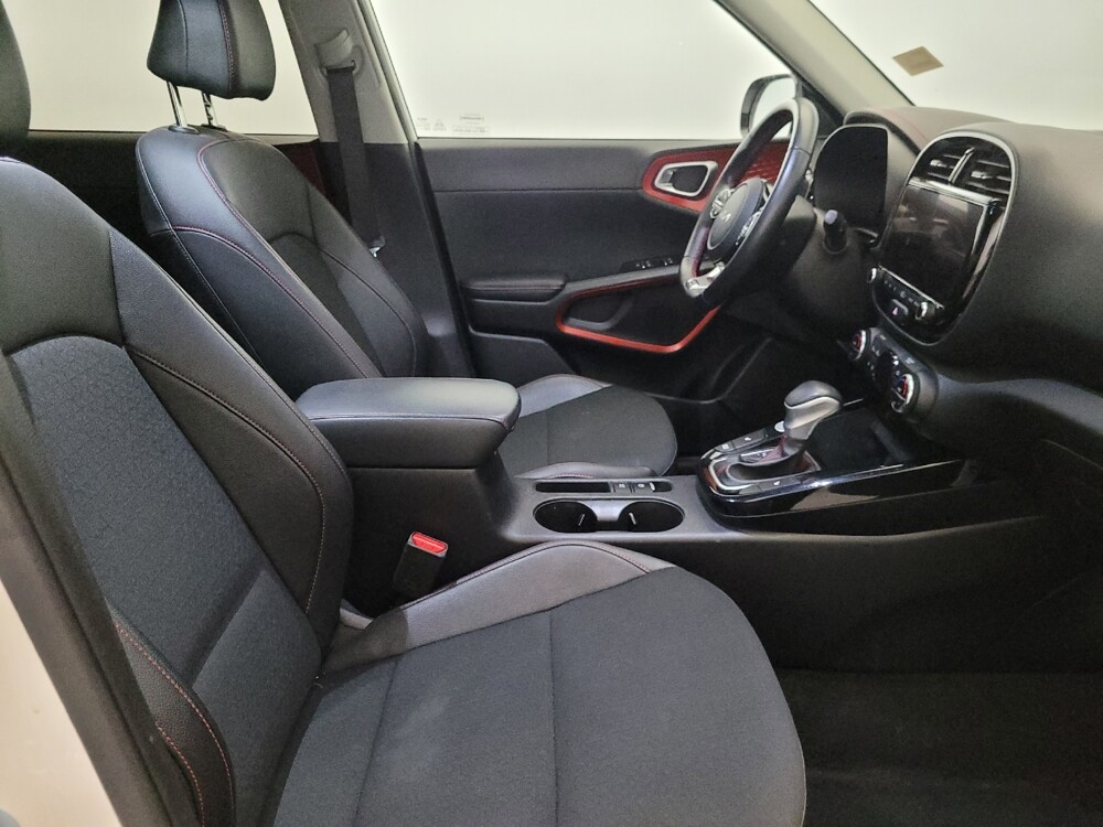 2023 Kia Soul in Williamstown, NJ 8094 - 18121417 21