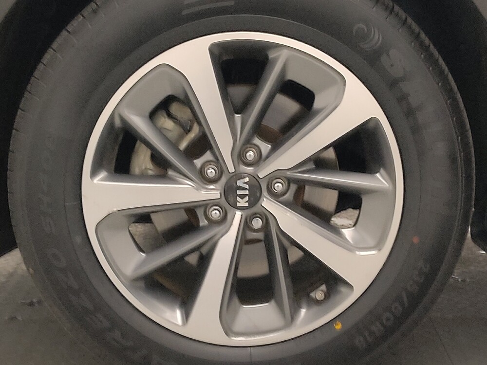 2019 Kia Sorento in Tulsa, OK 74145 - 18121426 31