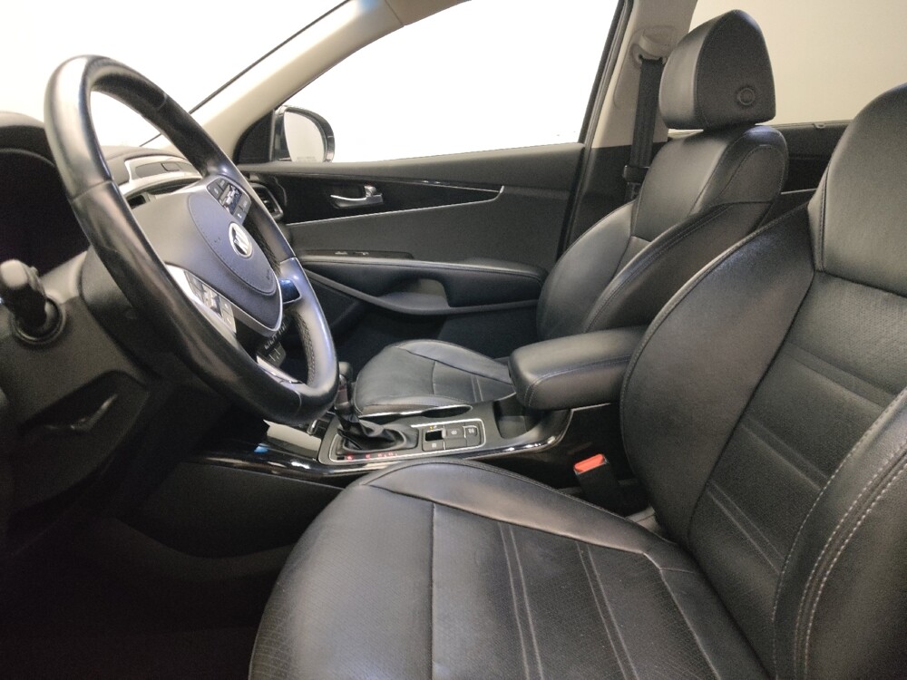 2019 Kia Sorento in Tulsa, OK 74145 - 18121426 17
