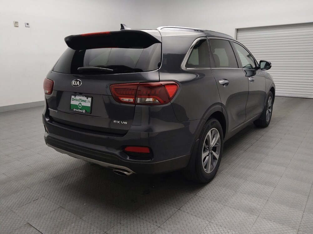 2019 Kia Sorento in Tulsa, OK 74145 - 18121426 9