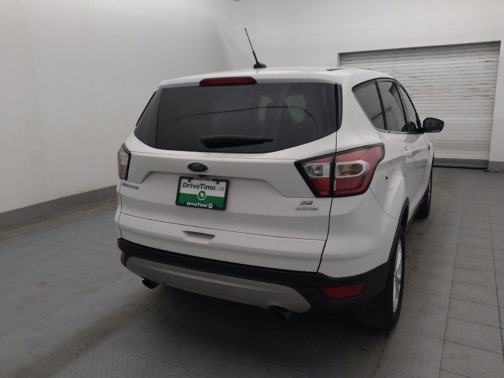 2017 Ford Escape in Lakeland, FL 33815 - 18121430 9