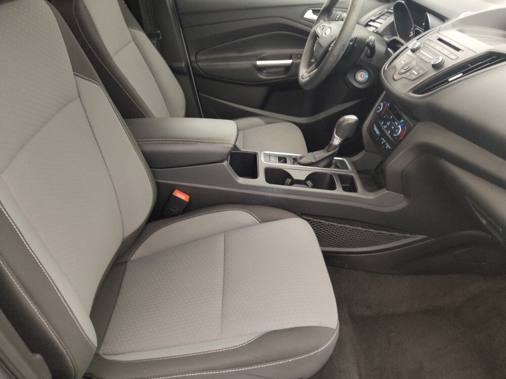 2017 Ford Escape in Lakeland, FL 33815 - 18121430 21