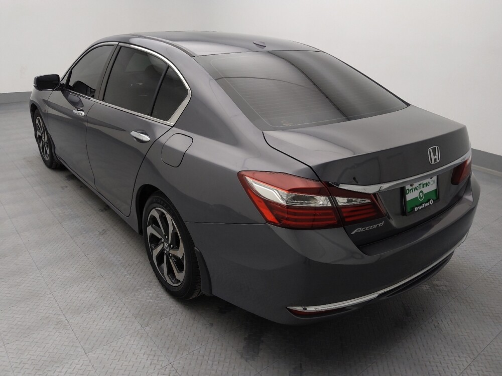 2016 Honda Accord in Independence, MO 64055 - 18121434 5