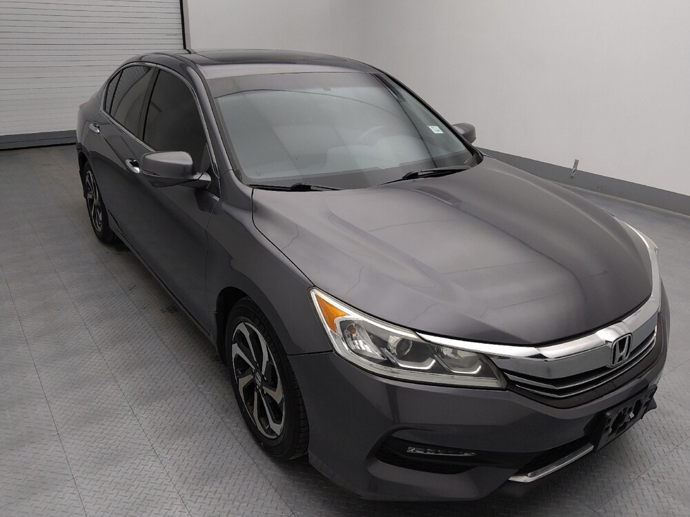 2016 Honda Accord in Independence, MO 64055 - 18121434 13