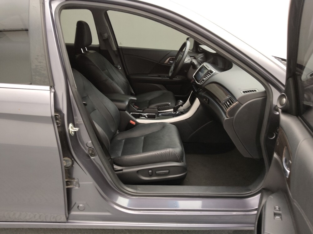 2016 Honda Accord in Independence, MO 64055 - 18121434 21