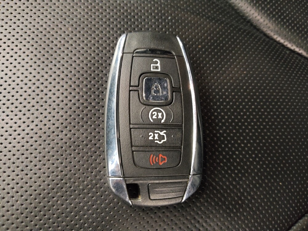 2018 Lincoln MKC in Gladstone, MO 64118 - 18121435 32