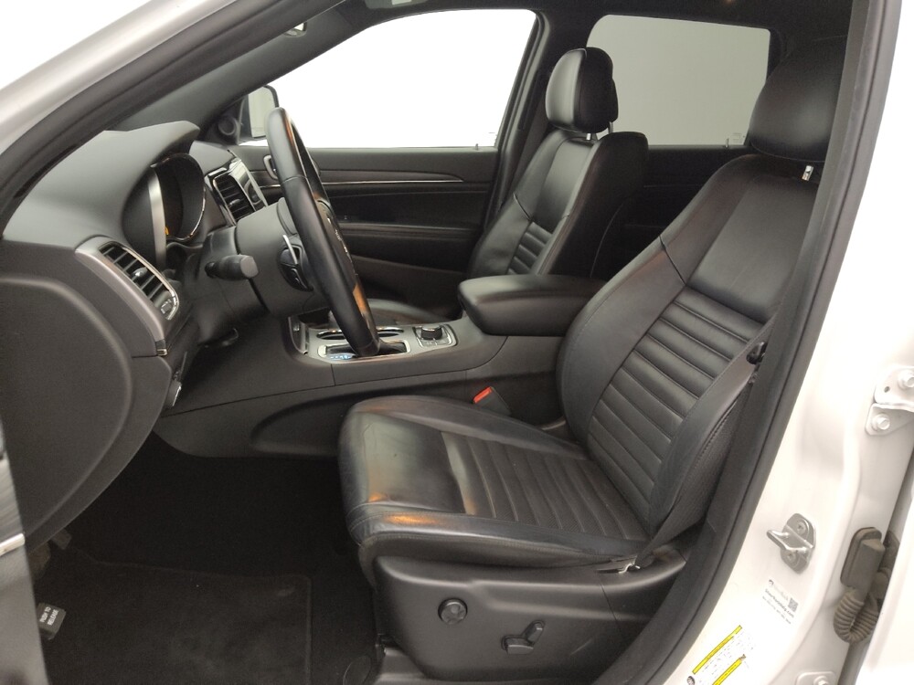 2020 Jeep Grand Cherokee in Independence, MO 64055 - 18121436 17