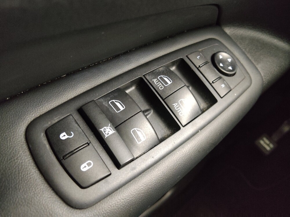 2020 Jeep Grand Cherokee in Independence, MO 64055 - 18121436 27