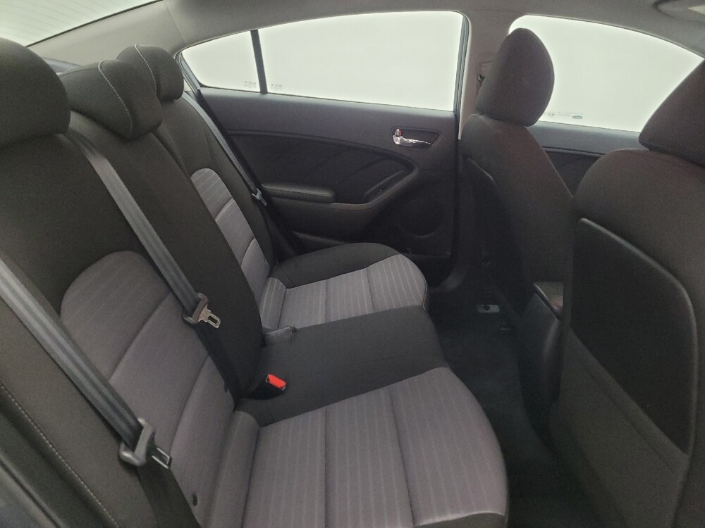 2018 Kia Forte in Lexington, KY 40509 - 18121441 19