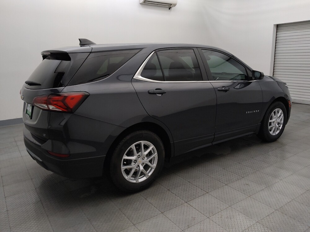 2022 Chevrolet Equinox in Houston, TX 77074 - 18121450 10