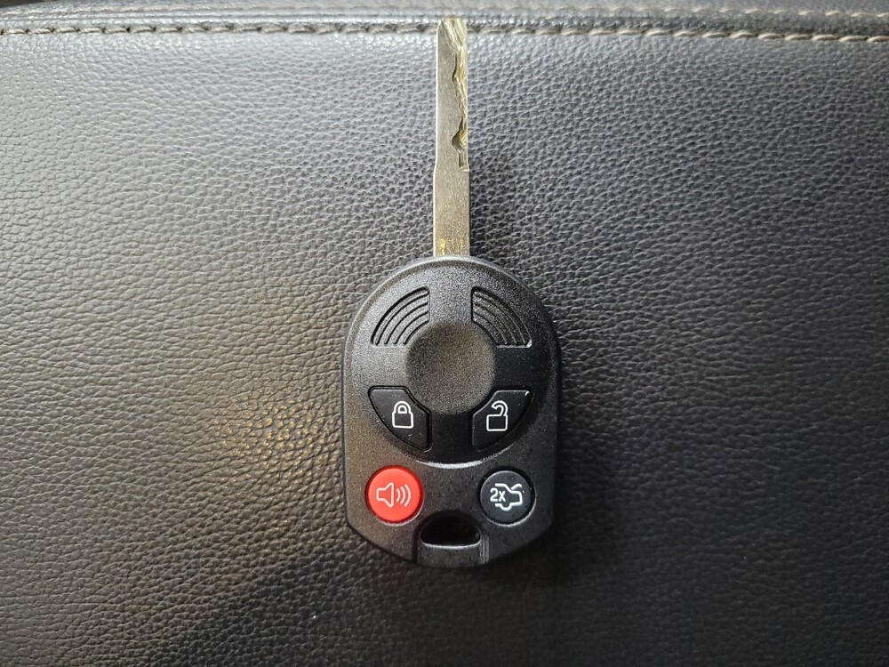 2018 Ford Escape in Stone Mountain, GA 30083 - 18121451 32