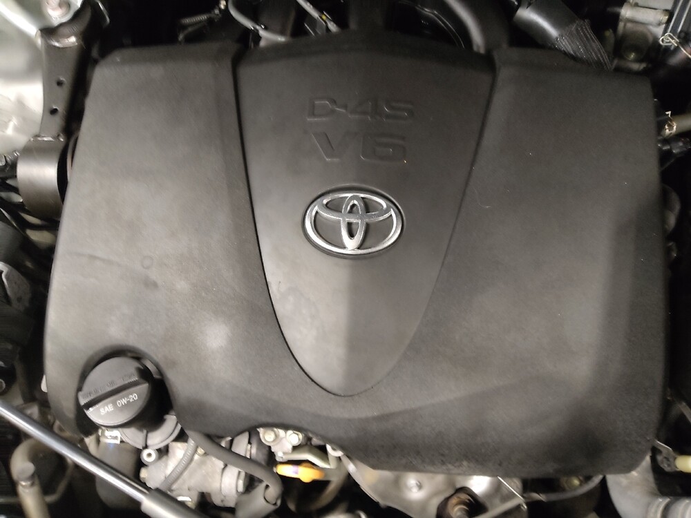 2019 Toyota Highlander in Plano, TX 75074 - 18121454 30