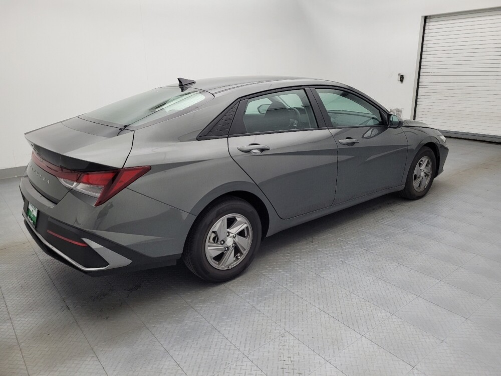 2025 Hyundai Elantra in Columbia, SC 29210 - 18121455 10