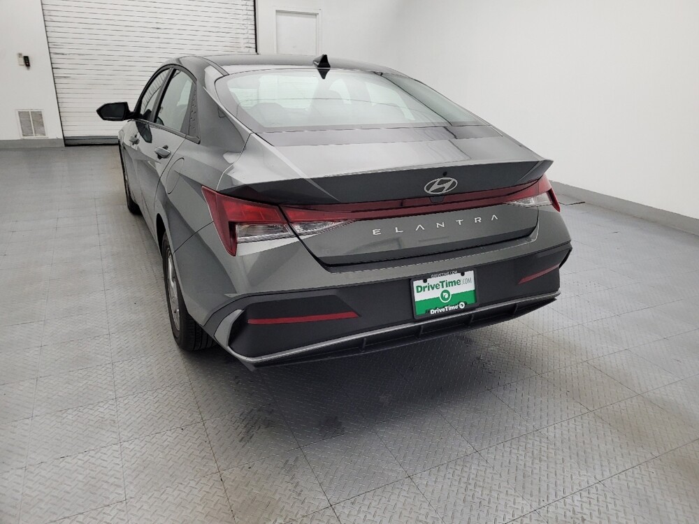 2025 Hyundai Elantra in Columbia, SC 29210 - 18121455 6