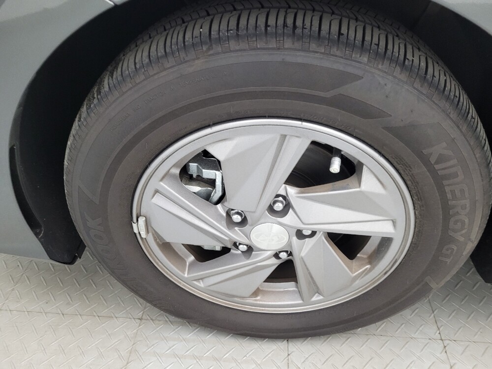 2025 Hyundai Elantra in Columbia, SC 29210 - 18121455 31