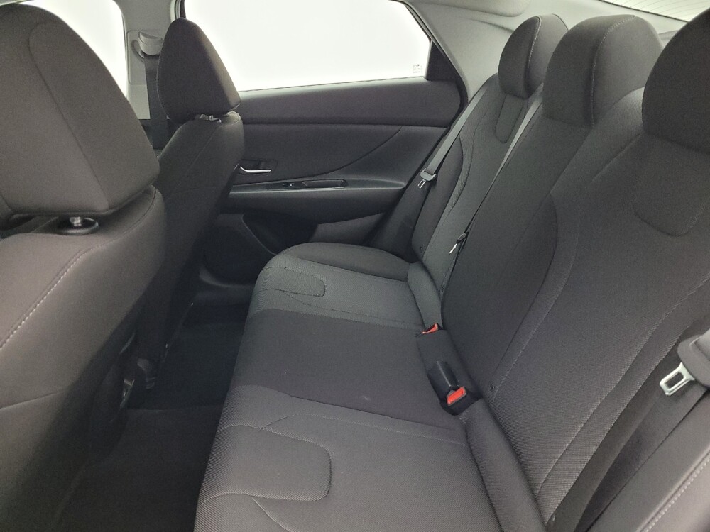 2025 Hyundai Elantra in Columbia, SC 29210 - 18121455 18