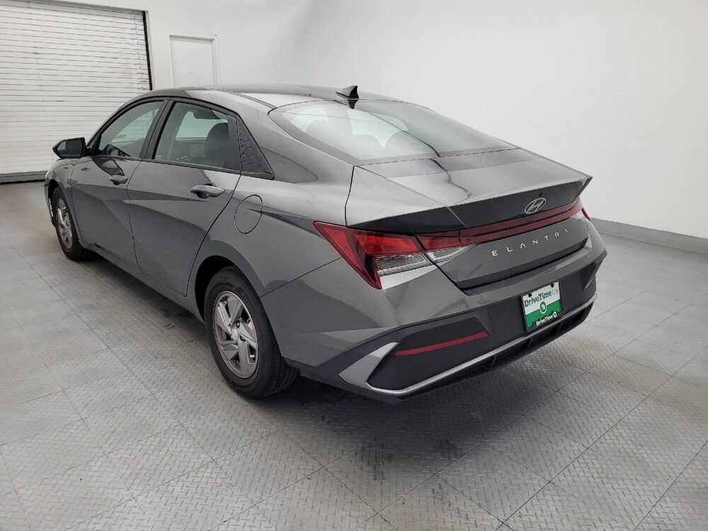 2025 Hyundai Elantra in Columbia, SC 29210 - 18121455 5