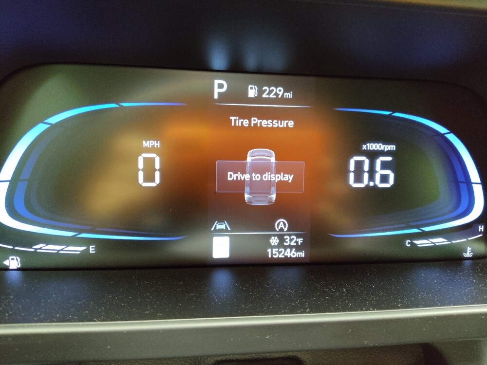 2025 Hyundai Elantra in Columbia, SC 29210 - 18121455 23