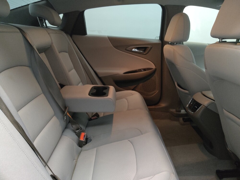 2022 Chevrolet Malibu in Plano, TX 75074 - 18121457 21