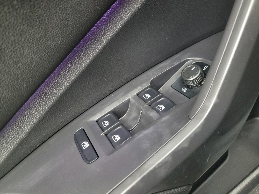 2020 Volkswagen Jetta in Memphis, TN 38115 - 18121459 27