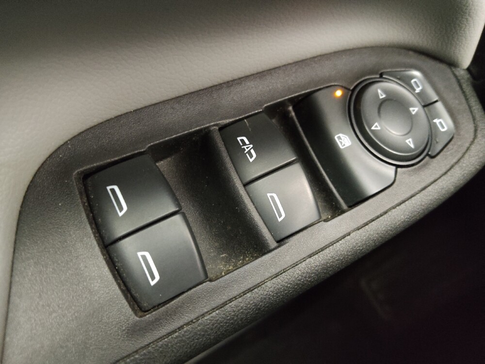 2021 Chevrolet Equinox in Albuquerque, NM 87113 - 18121469 27