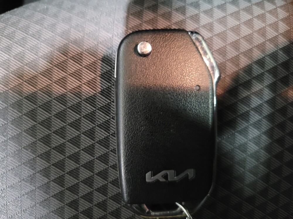 2024 Kia Soul in Pittsburgh, PA 15236 - 18121474 32