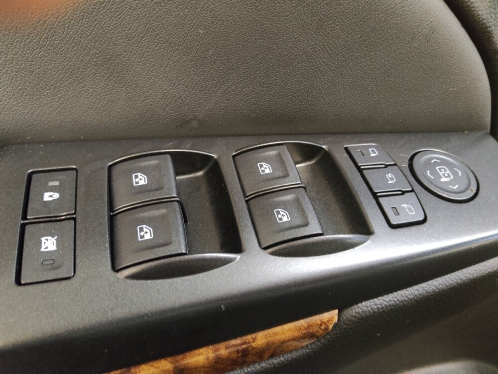 2017 Chevrolet Suburban in Charleston, SC 29414 - 18121476 27