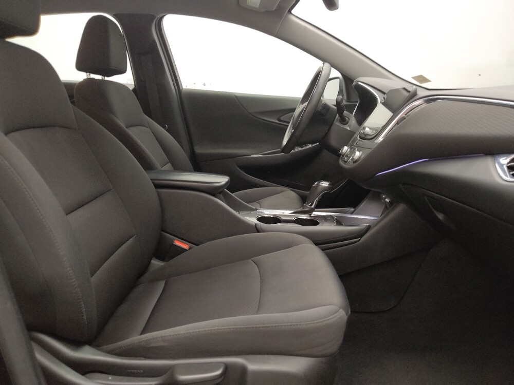 2018 Chevrolet Malibu in Albuquerque, NM 87123 - 18121477 21