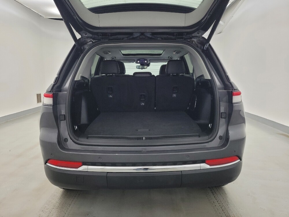 2024 Jeep Grand Cherokee in Louisville, KY 40258 - 18121482 29