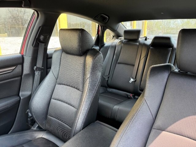 2019 Honda Accord in Indianapolis, IN 46222-4002 - 18121489 6
