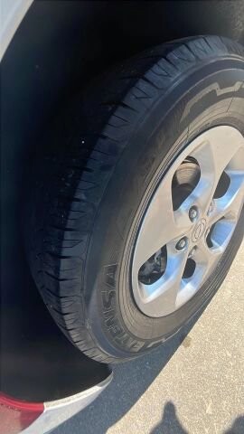 2017 Chrysler Pacifica in Greenville, SC 29607 - 18121491 11