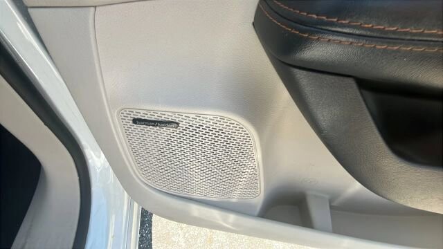 2017 Chrysler Pacifica in Greenville, SC 29607 - 18121491 16