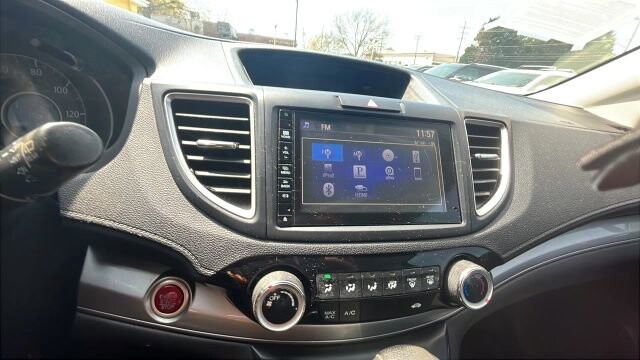 2015 Honda CR-V in Greenville, SC 29607 - 18121492 37