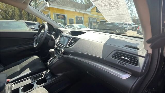 2015 Honda CR-V in Greenville, SC 29607 - 18121492 17