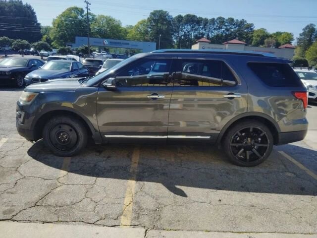 2016 Ford Explorer in Greenville, SC 29607 - 18121495 7