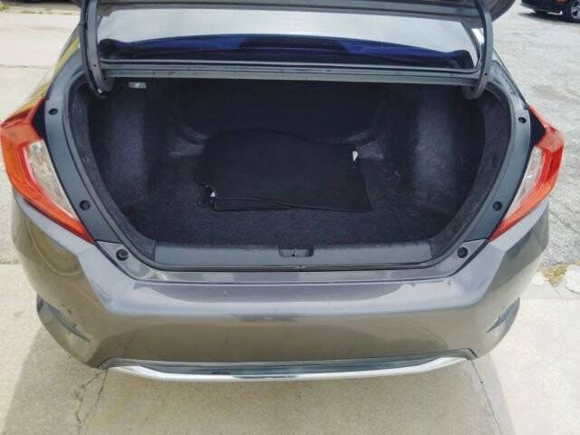 2019 Honda Civic in Greenville, SC 29607 - 18121497 20