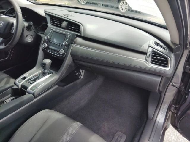 2019 Honda Civic in Greenville, SC 29607 - 18121497 17