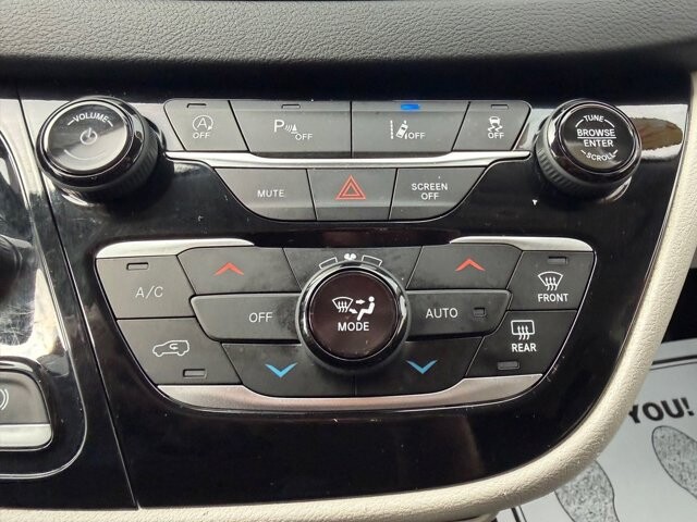 2024 Chrysler Pacifica in Knoxville, TN 37920 - 18121499 24