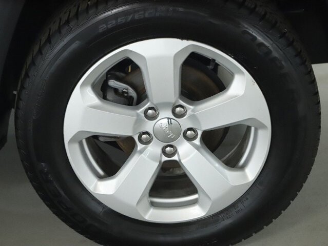 2020 Jeep Compass in Bedford, OH 44146 - 18121501 39