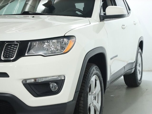 2020 Jeep Compass in Bedford, OH 44146 - 18121501 4